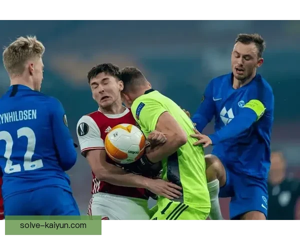 德甲弗赖堡更衣室近期氛围稳定，球队表现持续提升